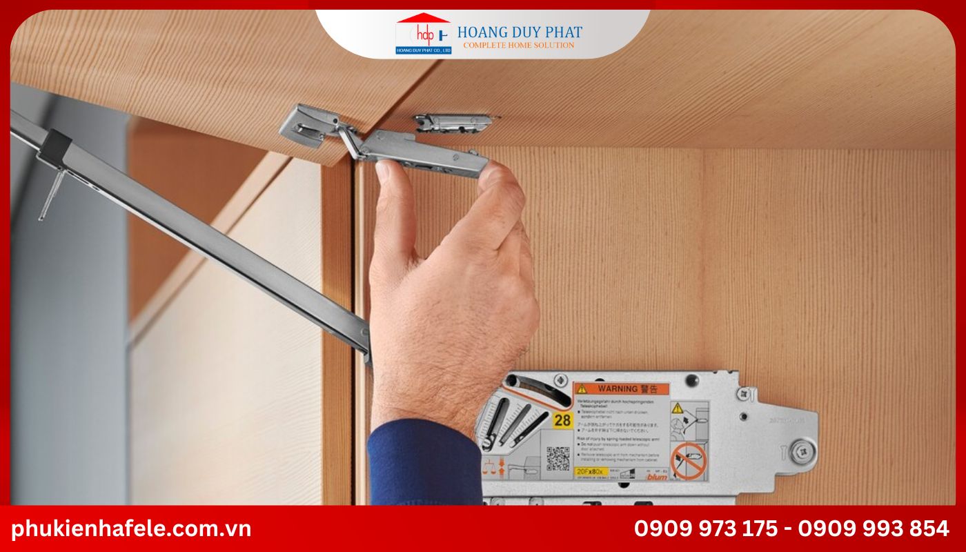 Đặc điểm cấu tạo tay nâng 2 cánh Blum HF 28