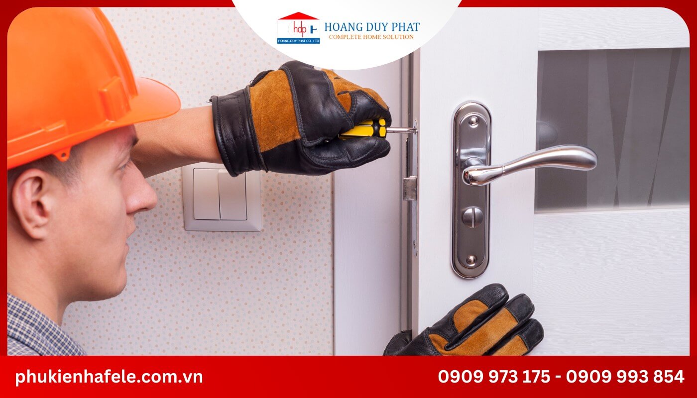 Khóa tay gạt mất chìa